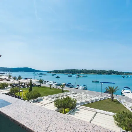 Apartment Riva *